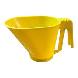 Vintage Rubbermaid Hand Held 3-Cup Sifter YELLOW Heavy Duty Plastic USA